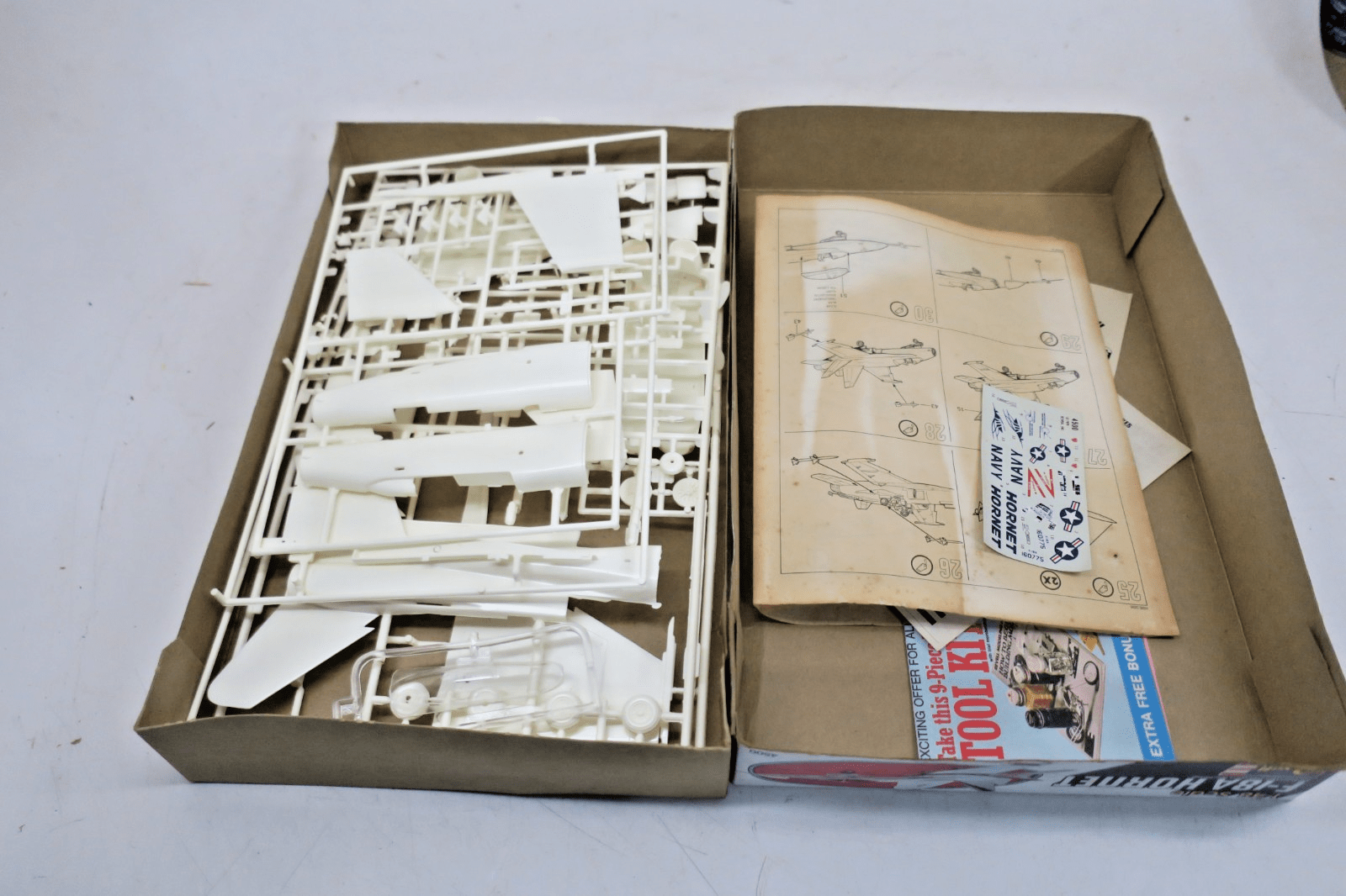 Revell 1/48 F - 18A Hornet Model Kit 4500 - WISE GUYS HOBBIES LLC