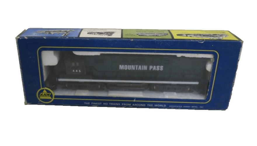 HO AHM 5015F Mountain Pass Alco 445 Diesel Locomotive - WISE GUYS HOBBIES LLC