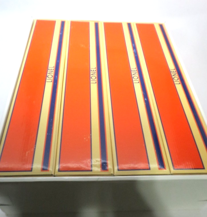 Lionel O-Scale 6-15588 Southern Heavyweight Passenger Car 4-Pack