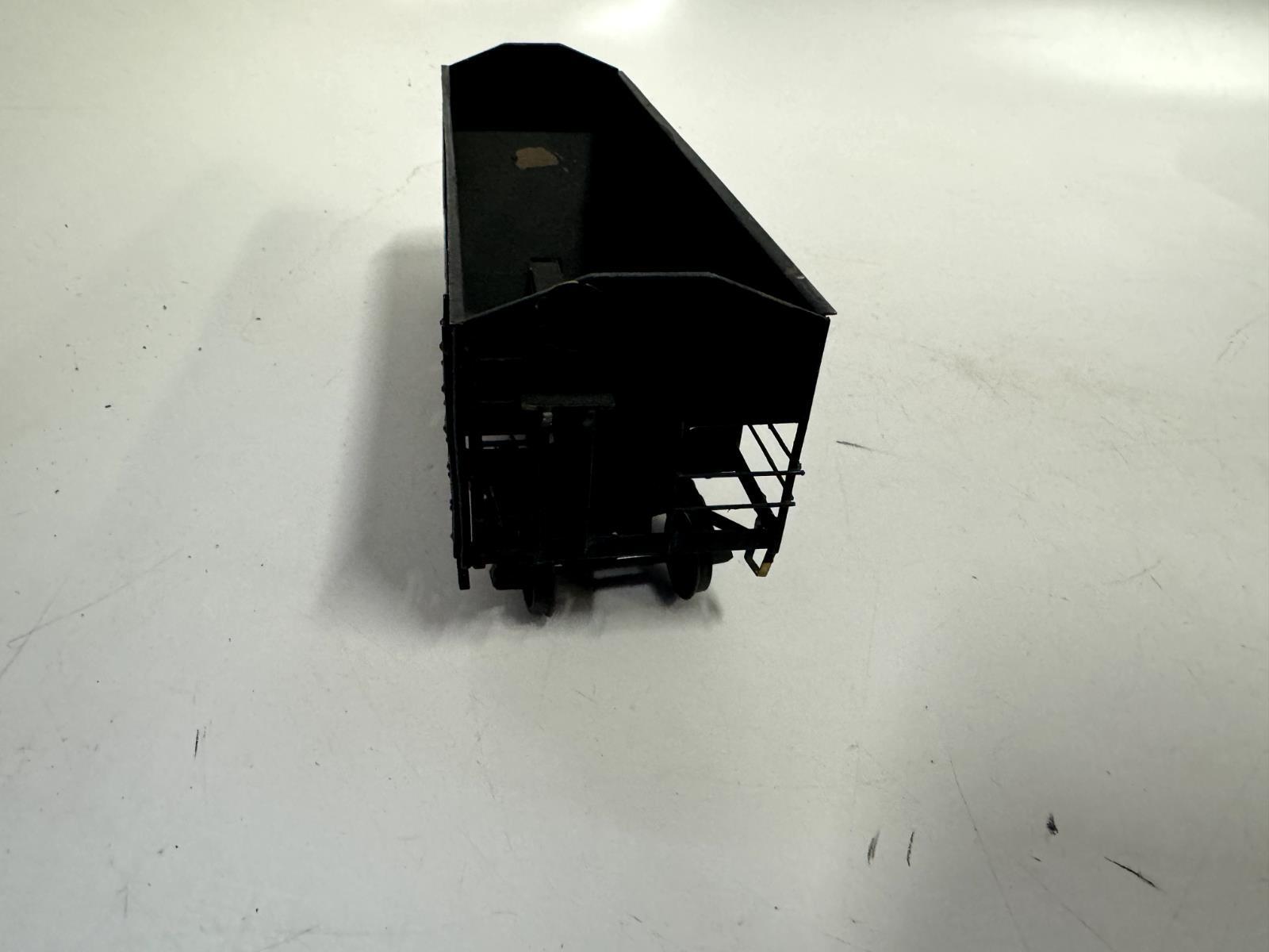 US HOBBIES KTM O SCALE 2R 2 BAY FISH BELLY NORFOLK & WESTERN COAL HOPPER - WISE GUYS HOBBIES LLC