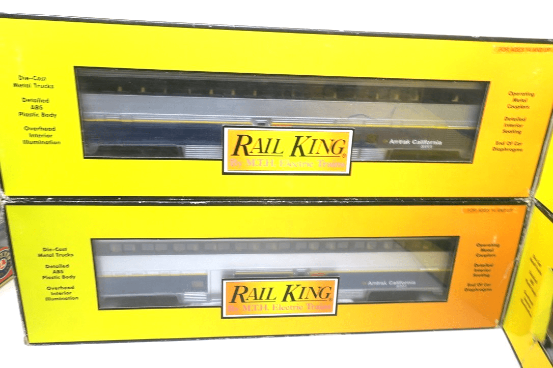 MTH RailKing Amtrak Superliner 4 Passenger Cars 30-6511 - WISE GUYS HOBBIES LLC