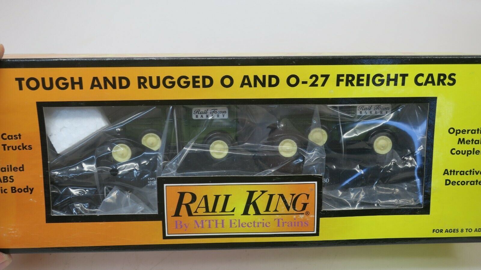MTH Transportation Flat Car w/(2) Ertl '30 1/2 Ton Panel Vans 30-7671 - WISE GUYS HOBBIES LLC
