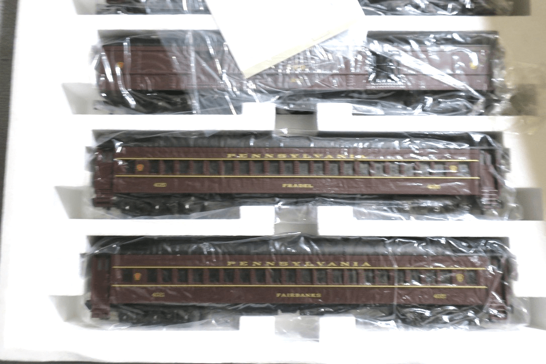LIONEL MTH MT - 4018 O GAUGE Pennsylvania Madison Passenger Car Set 18 INCHES - WISE GUYS HOBBIES LLC