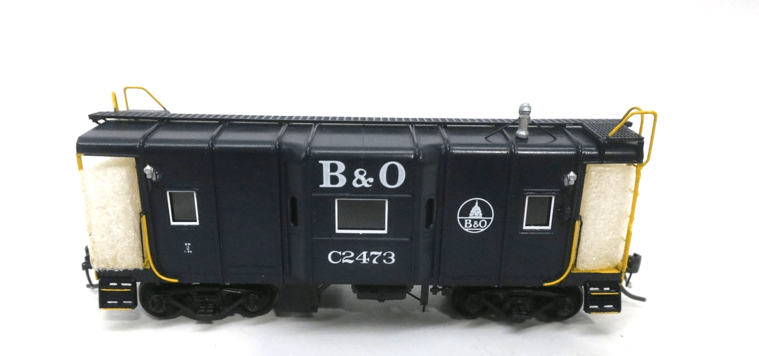 Overland OMI HO Scale B&O Baltimore and Ohio I-12 Bay Window Caboose Rd C2473 - WISE GUYS HOBBIES LLC