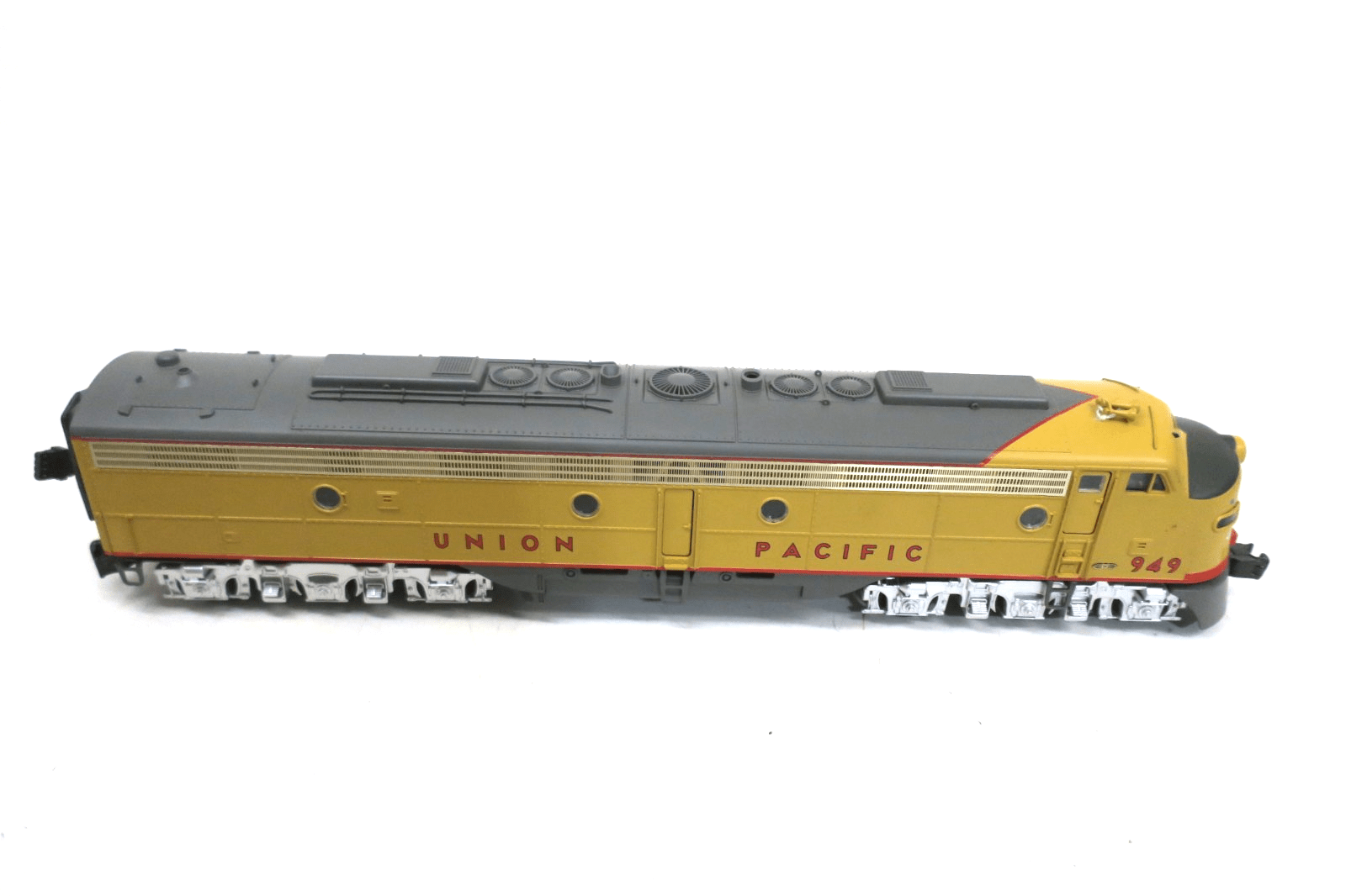MTH Premier 20 - 2208 - 1 Union Pacific E8 A - B - A Diesel Engine Set O - Gauge - WISE GUYS HOBBIES LLC