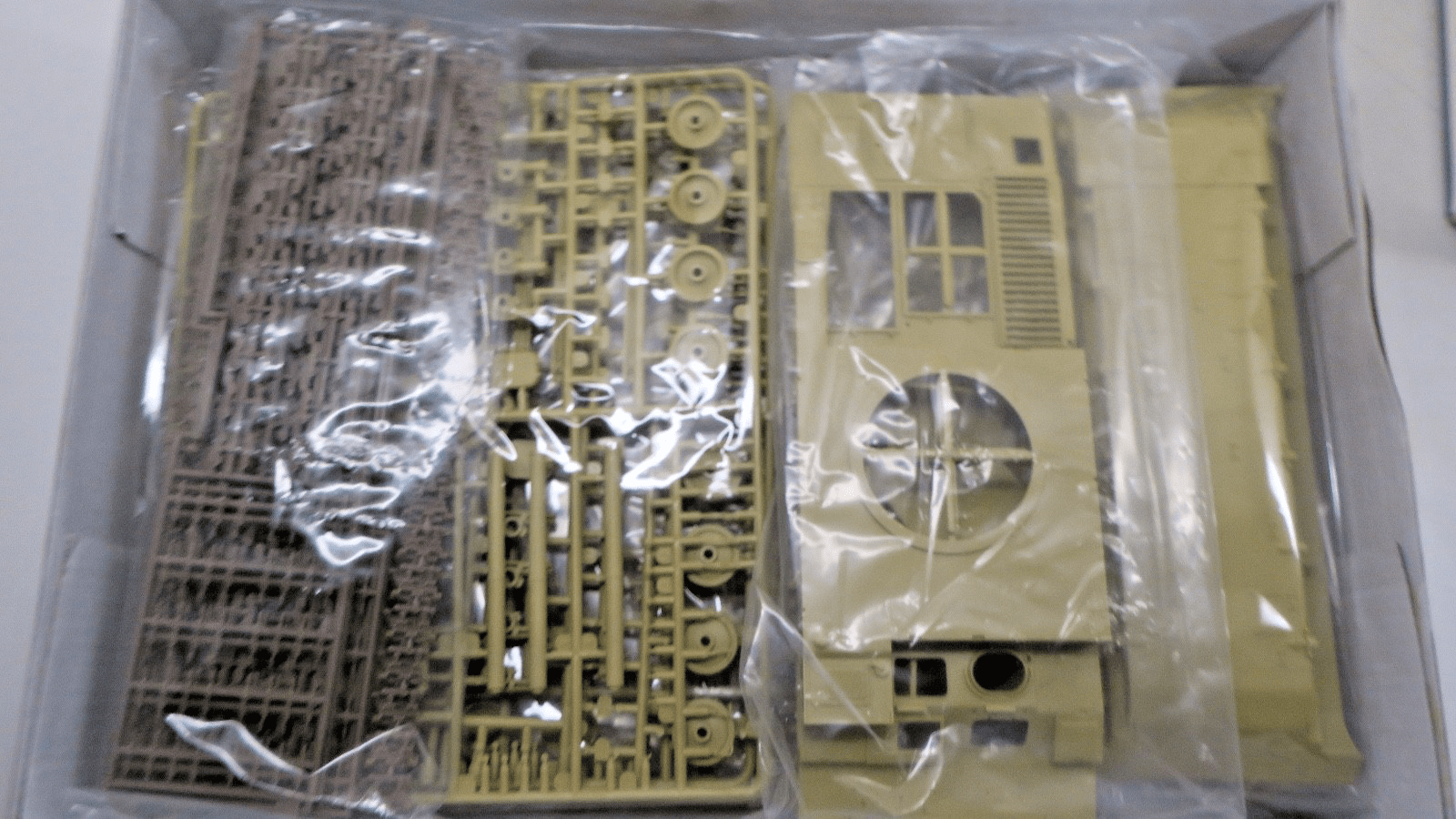 Panda 1/35 9K330 Tor Model Kit PH35008 - WISE GUYS HOBBIES LLC