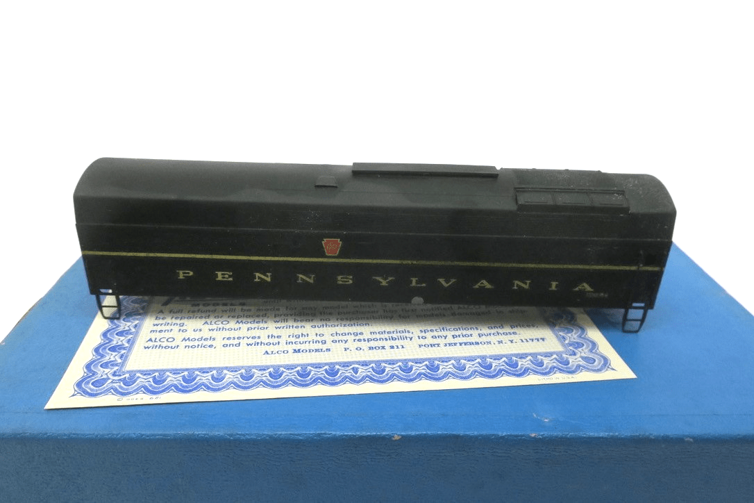 ALCO RF-16B Diesel Locomotive. Model D-119B. HO Scale Brass BODY ONLY - WISE GUYS HOBBIES LLC