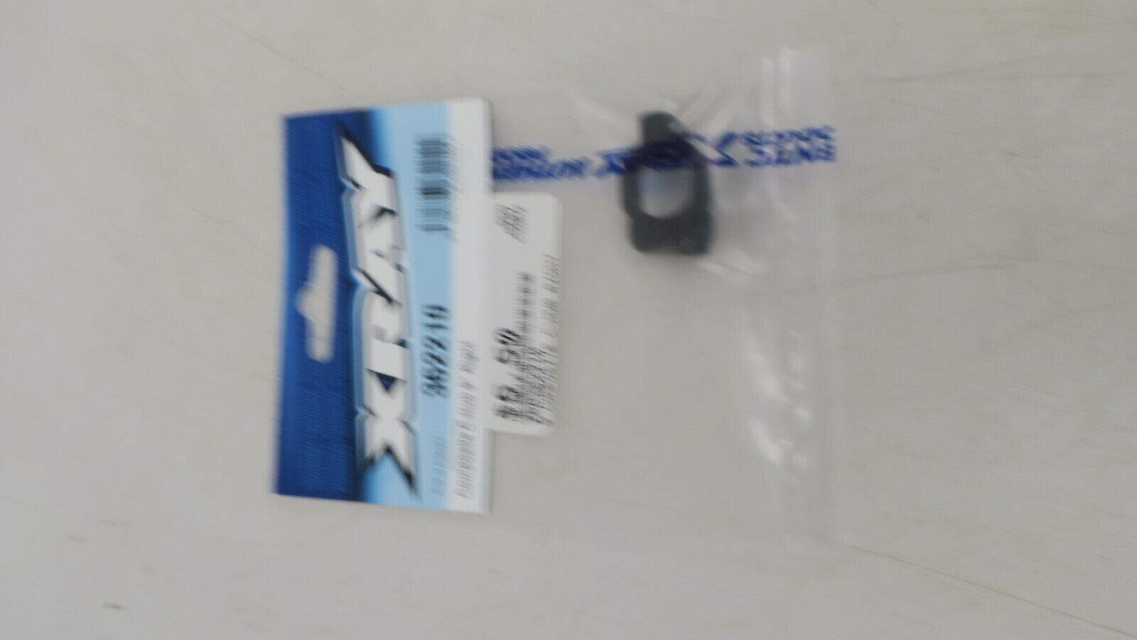 XRAY 362210 COMPOSITE C-HUB 9? DEG. RIGHT - WISE GUYS HOBBIES LLC