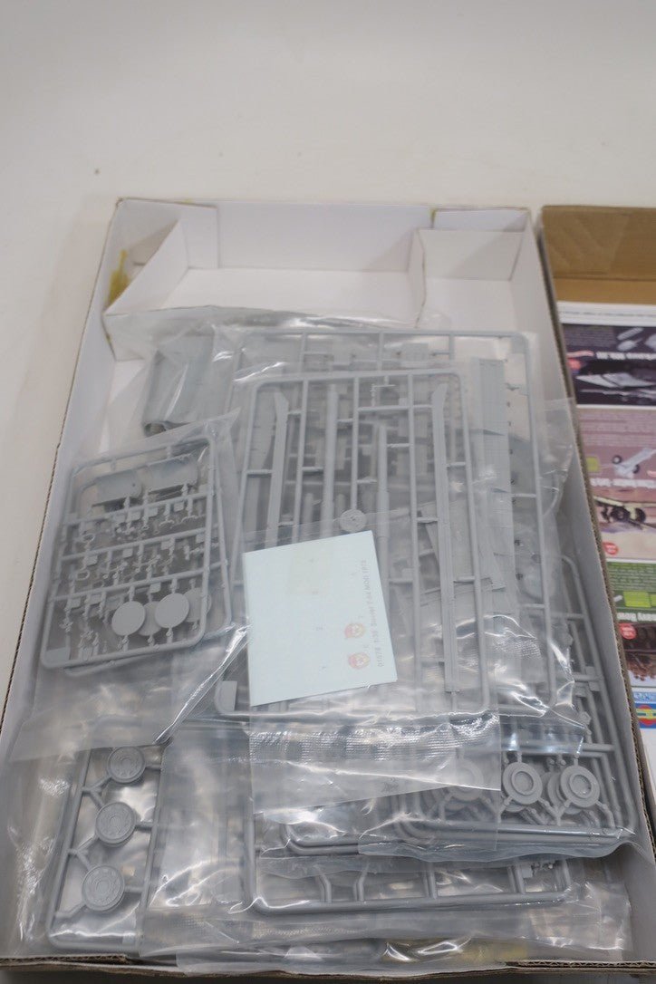 Trumpeter Soviet T64 Mod 1972 Main Battle Tank (1/35 Scale) T - 64 Main Tank Mod.1 - WISE GUYS HOBBIES LLC