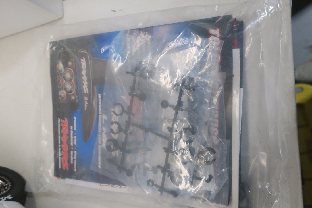 Traxxas Drag Slash HD 1967 Chevrolet C10 1/10 2WD RTR No Prep Truck White - WISE GUYS HOBBIES LLC