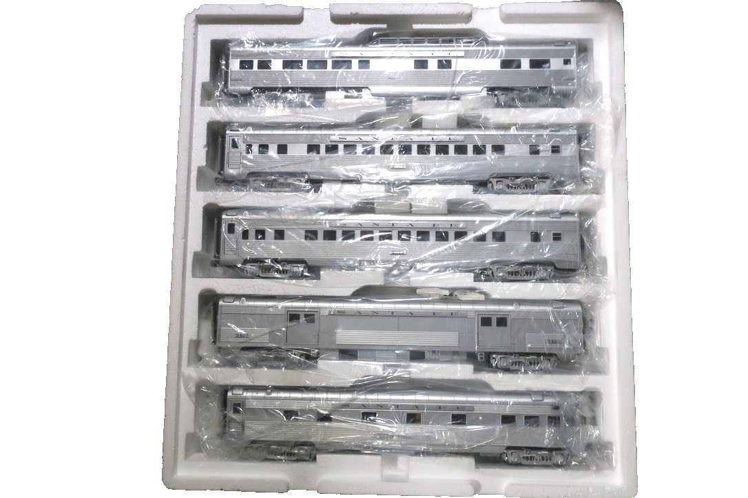 MTH 20-65066 O Santa Fe Premier 70' Streamlined Passenger Car Set (Set of 5)