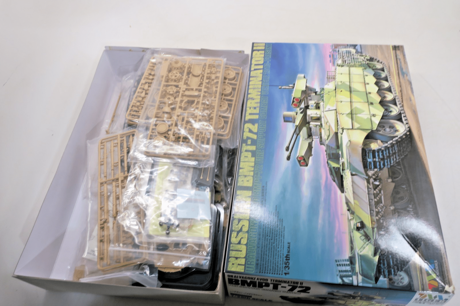 Tiger Model 1/35 Russian BMPT-72 Terminator II Model Kit 4611 - WISE GUYS HOBBIES LLC