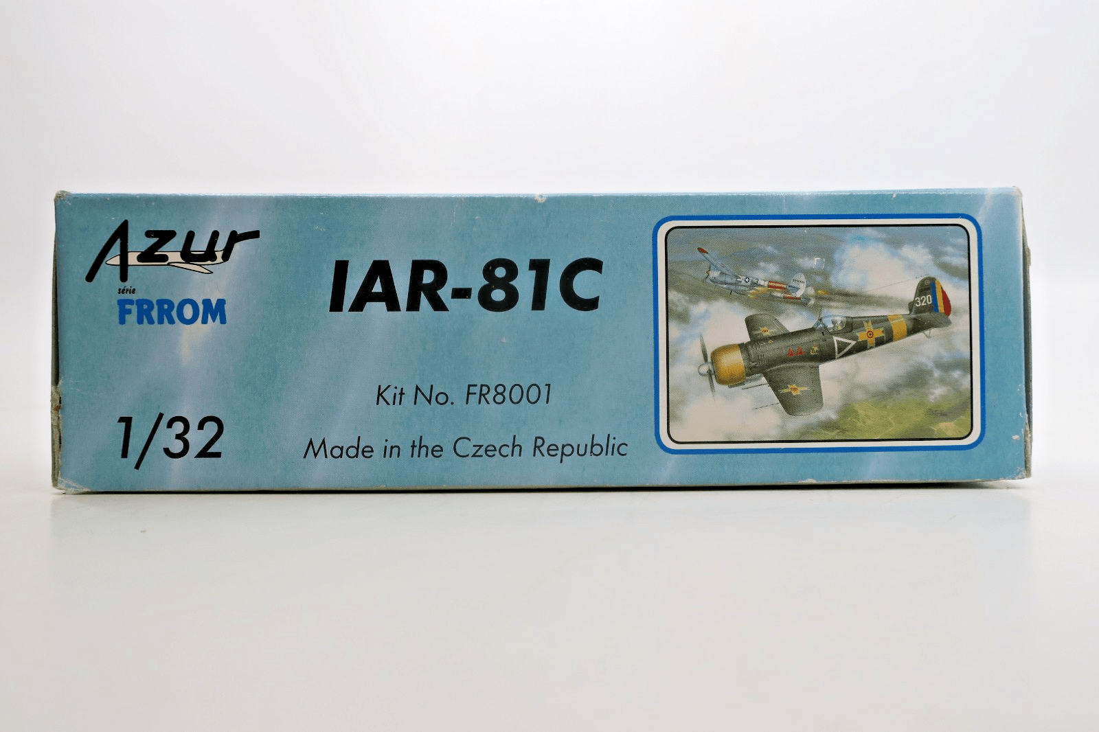 Azur 1/32 IAR-81C Model Kit FR8001 - WISE GUYS HOBBIES LLC