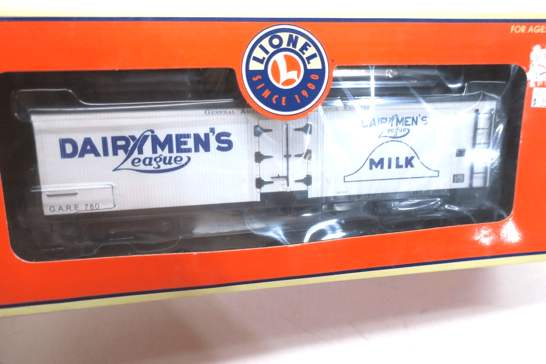 Lionel 6 - 17370 Dairymen's League O Scale Milk Reefer Car 780 W Original Box New - WISE GUYS HOBBIES LLC