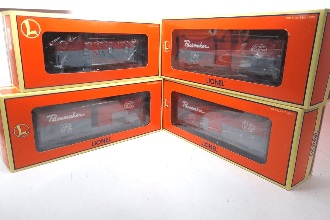 Lionel 6-17246 O Gauge New York Central Pacemaker 4-Car Freight Set - WISE GUYS HOBBIES LLC