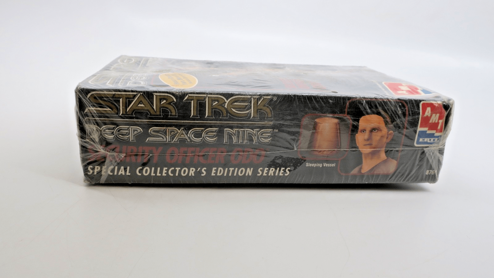 AMT ERTL Star Trek Deep Space Nine Security Office Odo Vinyl Model Kit - WISE GUYS HOBBIES LLC