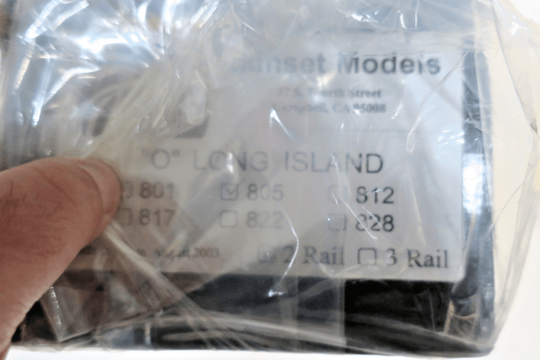 3rd Rail O Guage 2 Rail Sunset Brass Long Island RR P70 Coach 805 - WISE GUYS HOBBIES LLC