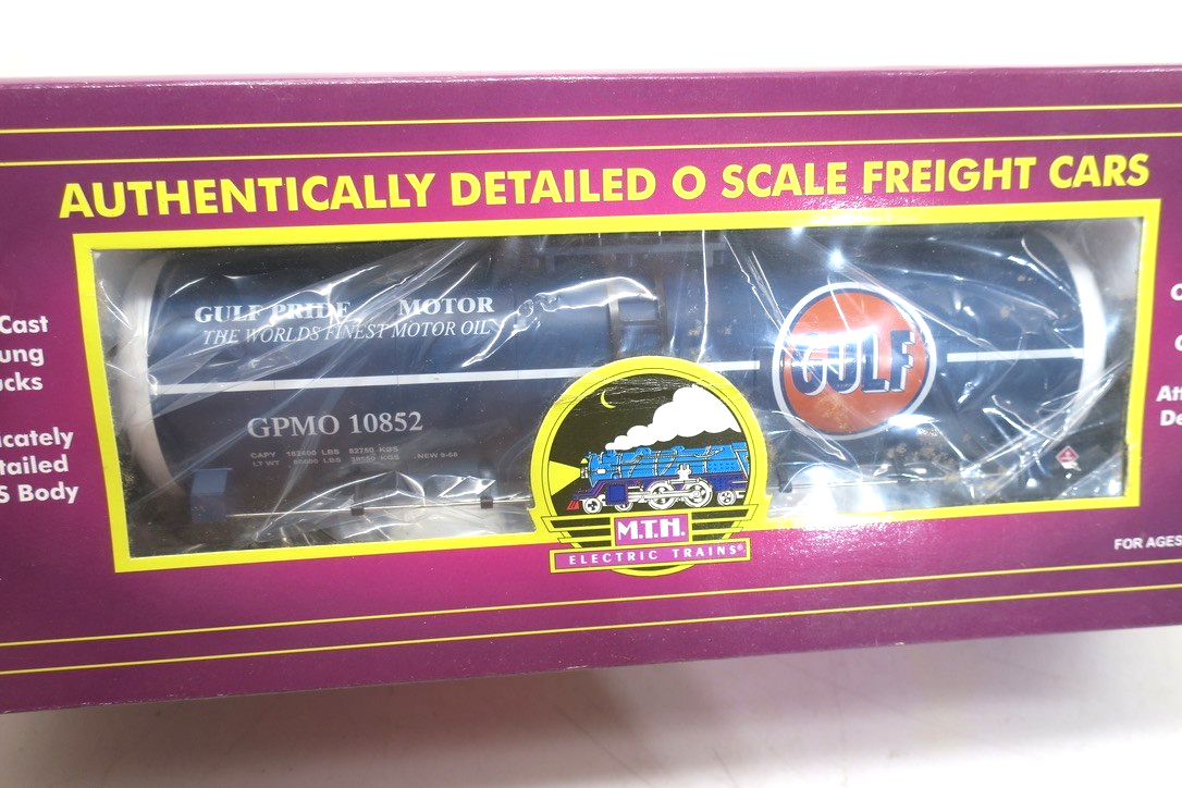 MTH 20-96050 O Gauge Gulf Single Dome Unibody Tank Car 10852 - WISE GUYS HOBBIES LLC