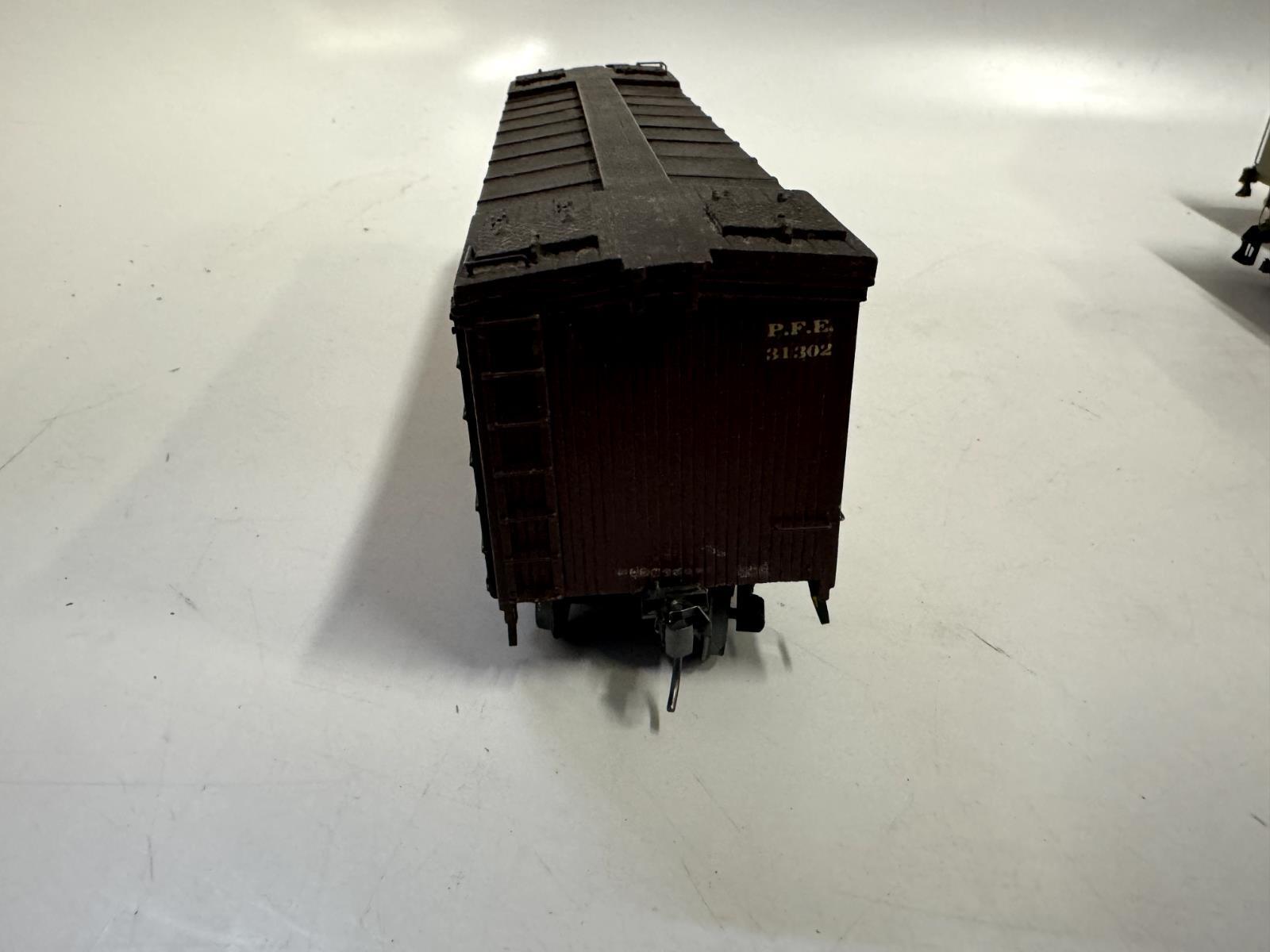 WOODSIDE SCRATCH BUILT C/P O SCALE 2R REEFER PFE UNION PACIFIC WEATHERED - WISE GUYS HOBBIES LLC