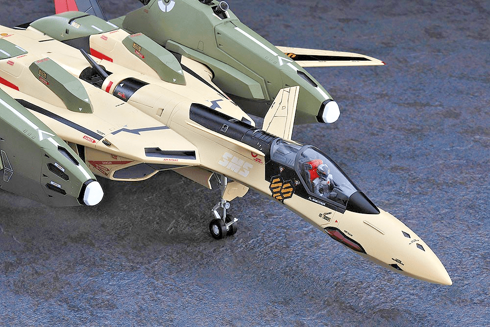 Hasegawa Macross Frontier 1/72 VF - 19E/A Isamu Special Model Kit - WISE GUYS HOBBIES LLC