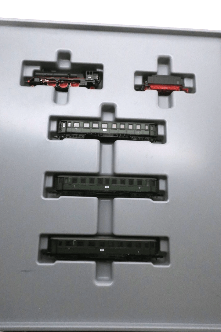 Z Scale Marklin 81429 ""50 years Baden-Württemberg"" Locomotive & Pass Car Set - WISE GUYS HOBBIES LLC