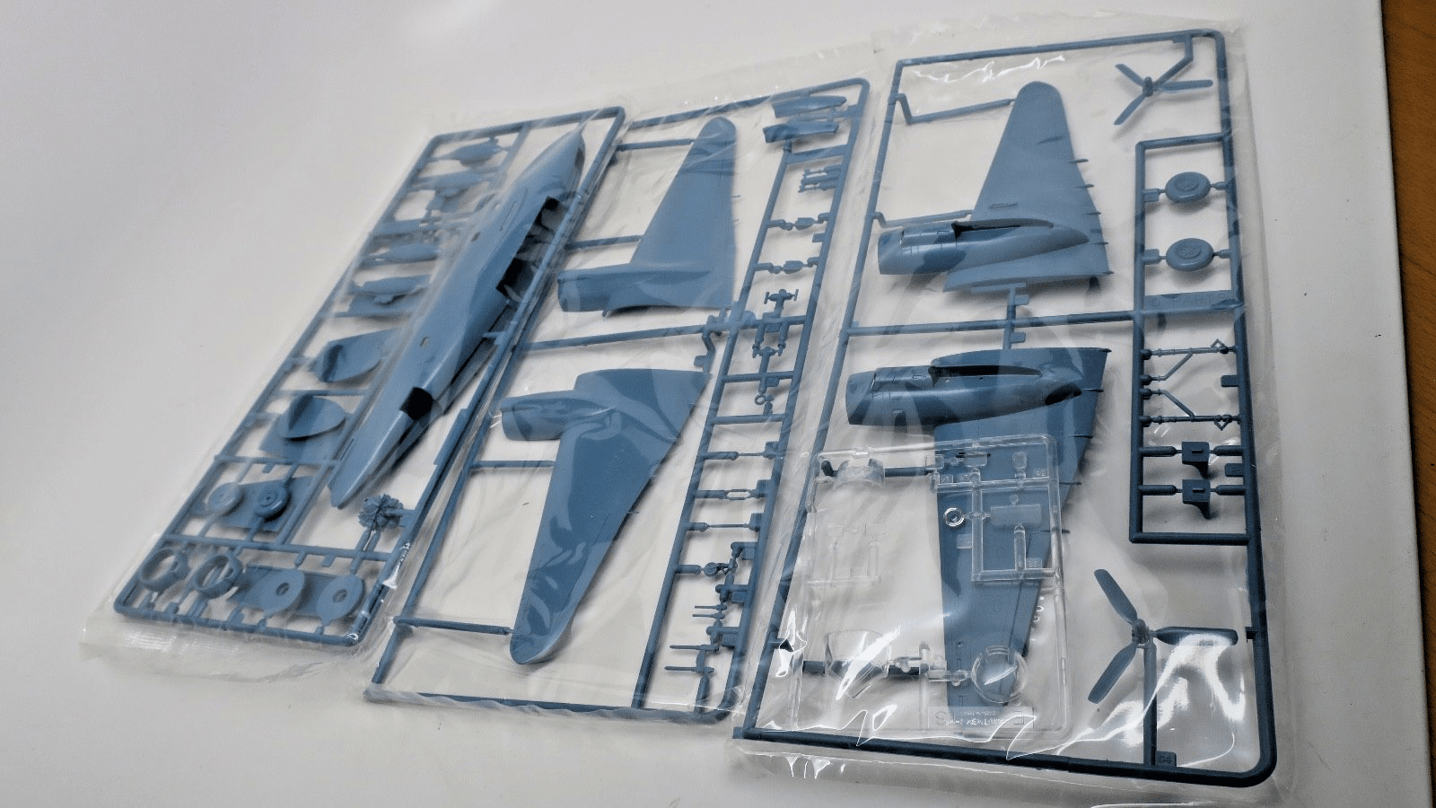 Academy 1/72 Lockheed PV - 1 Ventura Model Kit 1614 - WISE GUYS HOBBIES LLC