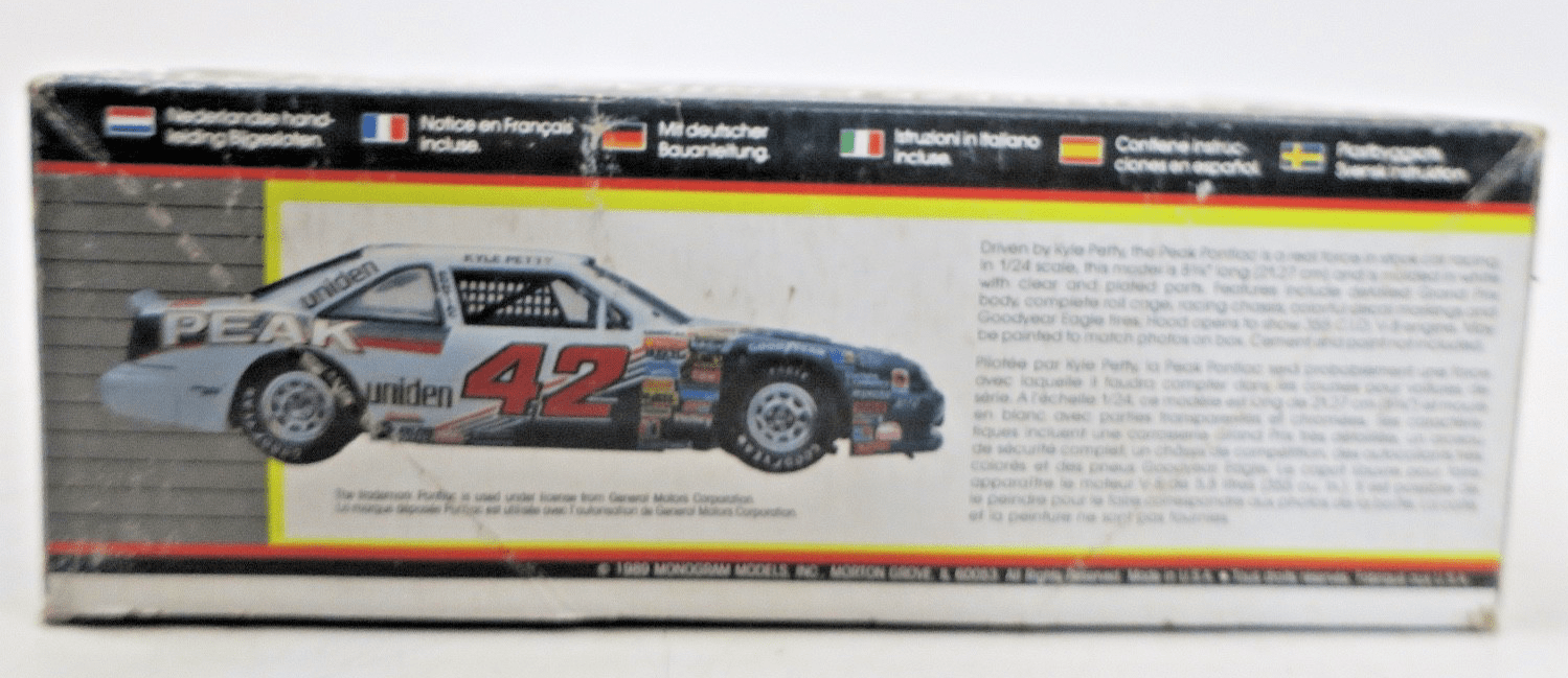 Monogram 1/24 2906 Kyle Petty's Peak Antifreeze Pontiac Stock Car Model Kit - WISE GUYS HOBBIES LLC