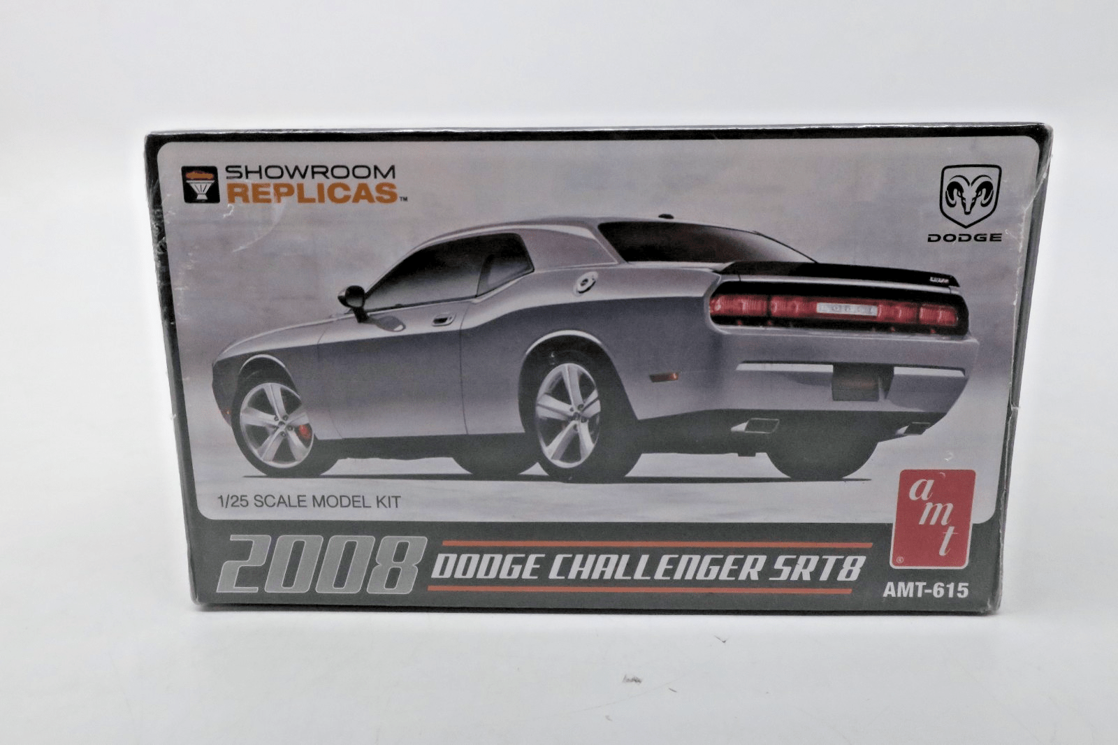 AMT 1/25 2008 Dodge Challenger SRT8 Plastic Model Kit AMT-615 SEALED - WISE GUYS HOBBIES LLC
