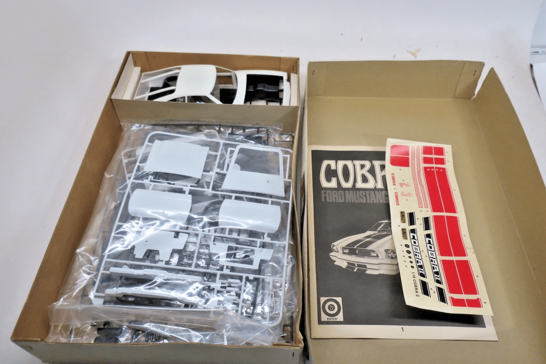 Vintage ENTEX 1/16 Scale FORD COBRA II Kit No. 9032 - WISE GUYS HOBBIES LLC