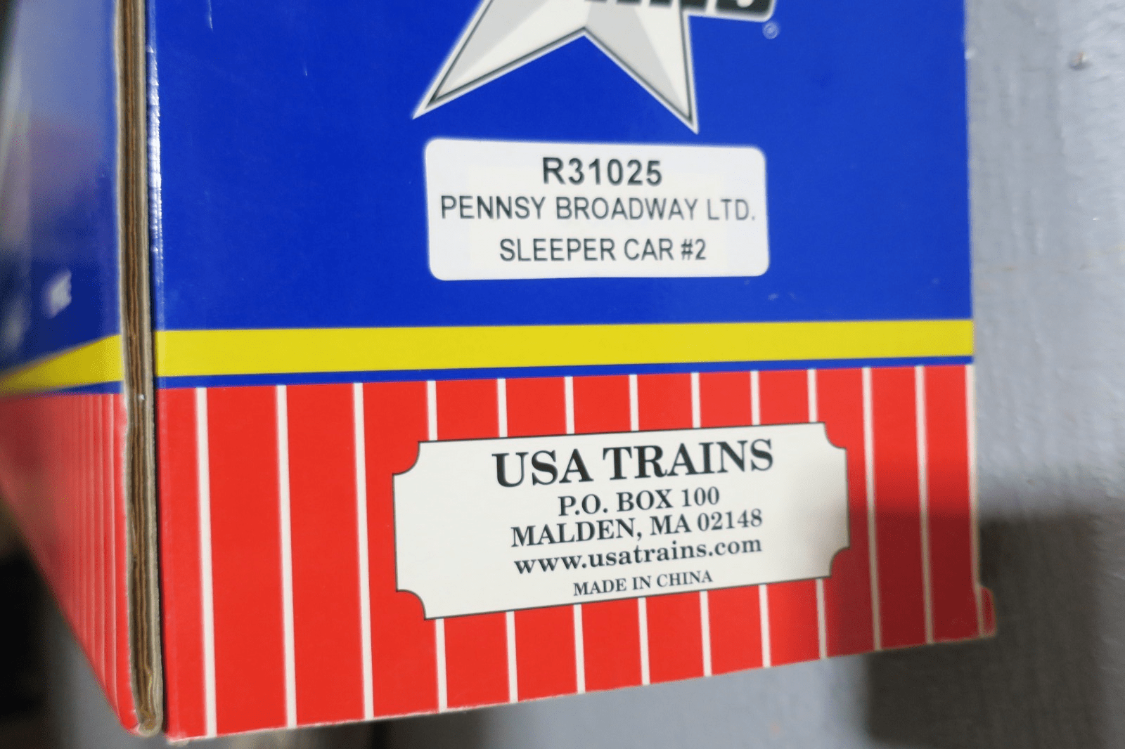 USA Trains R31025 Corrugated Aluminum Passenger Car Pennsy Broadway Ltd Sleeper - WISE GUYS HOBBIES LLC