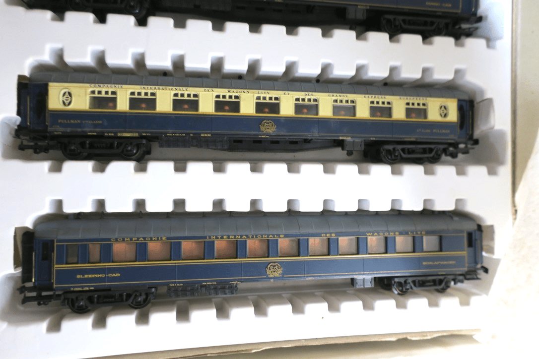 Bachmann 40 - 0185 HO Gauge “Orient Express” Steam Train Set - WISE GUYS HOBBIES LLC