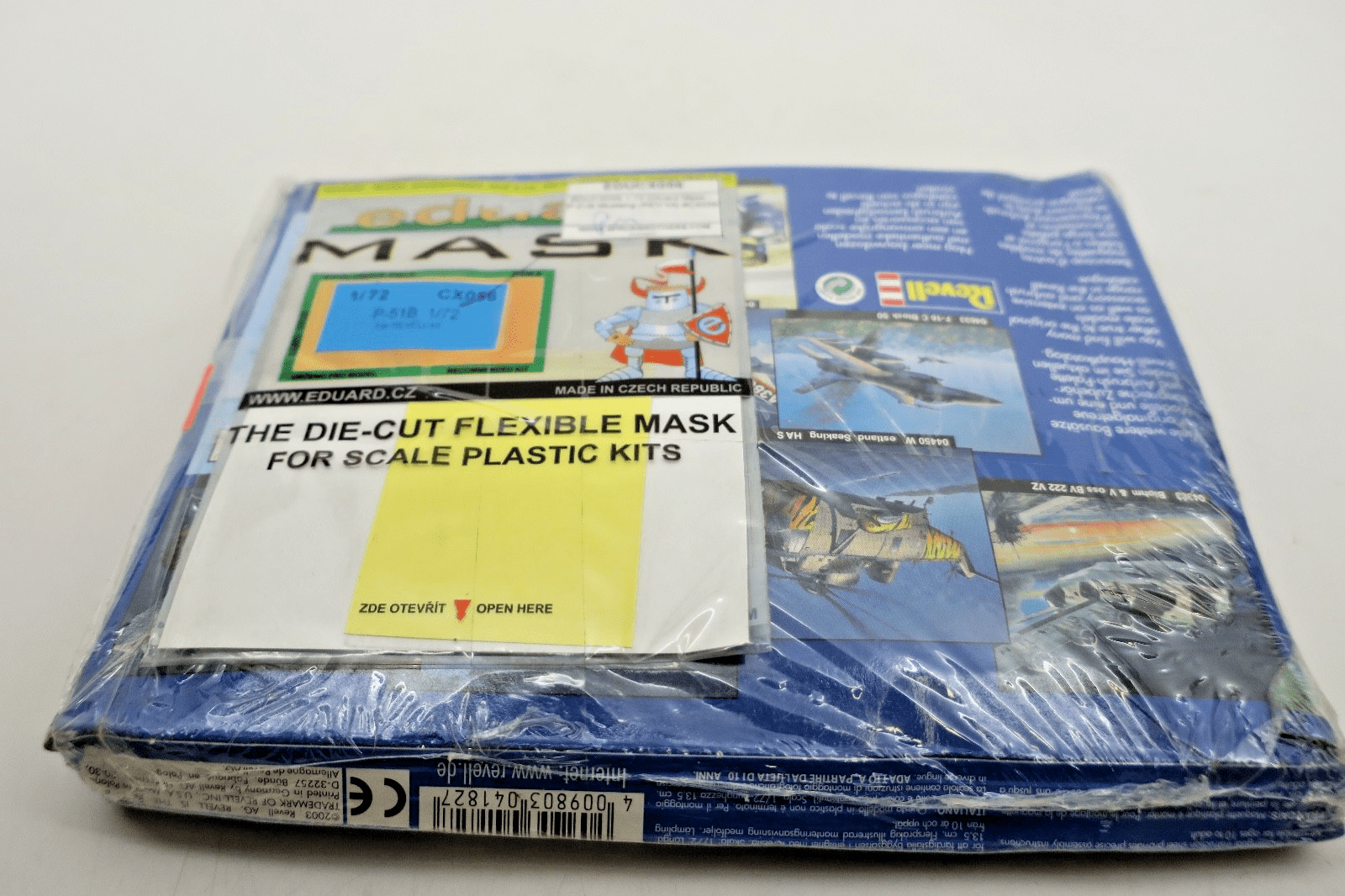 Revell 1/72 P - 51B Mustang Model Kit 04182 DAMAGED BOX - WISE GUYS HOBBIES LLC
