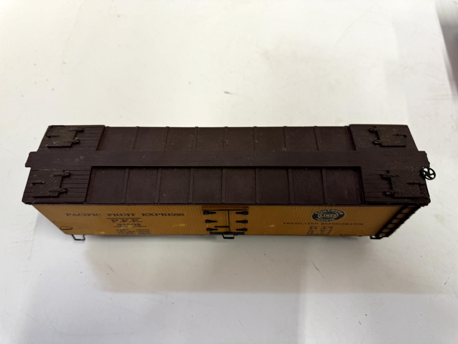 WOODSIDE SCRATCH BUILT C/P O SCALE 2R REEFER PFE UNION PACIFIC WEATHERED - WISE GUYS HOBBIES LLC