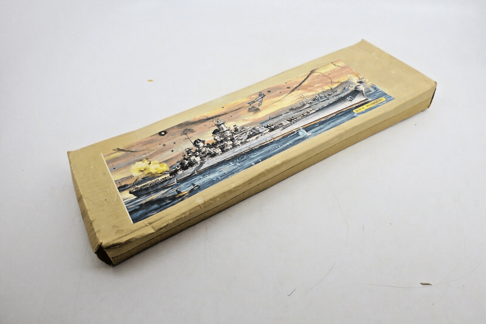 Revell Parents Magazine USS Missouri Young Builders Club Model Kit - WISE GUYS HOBBIES LLC