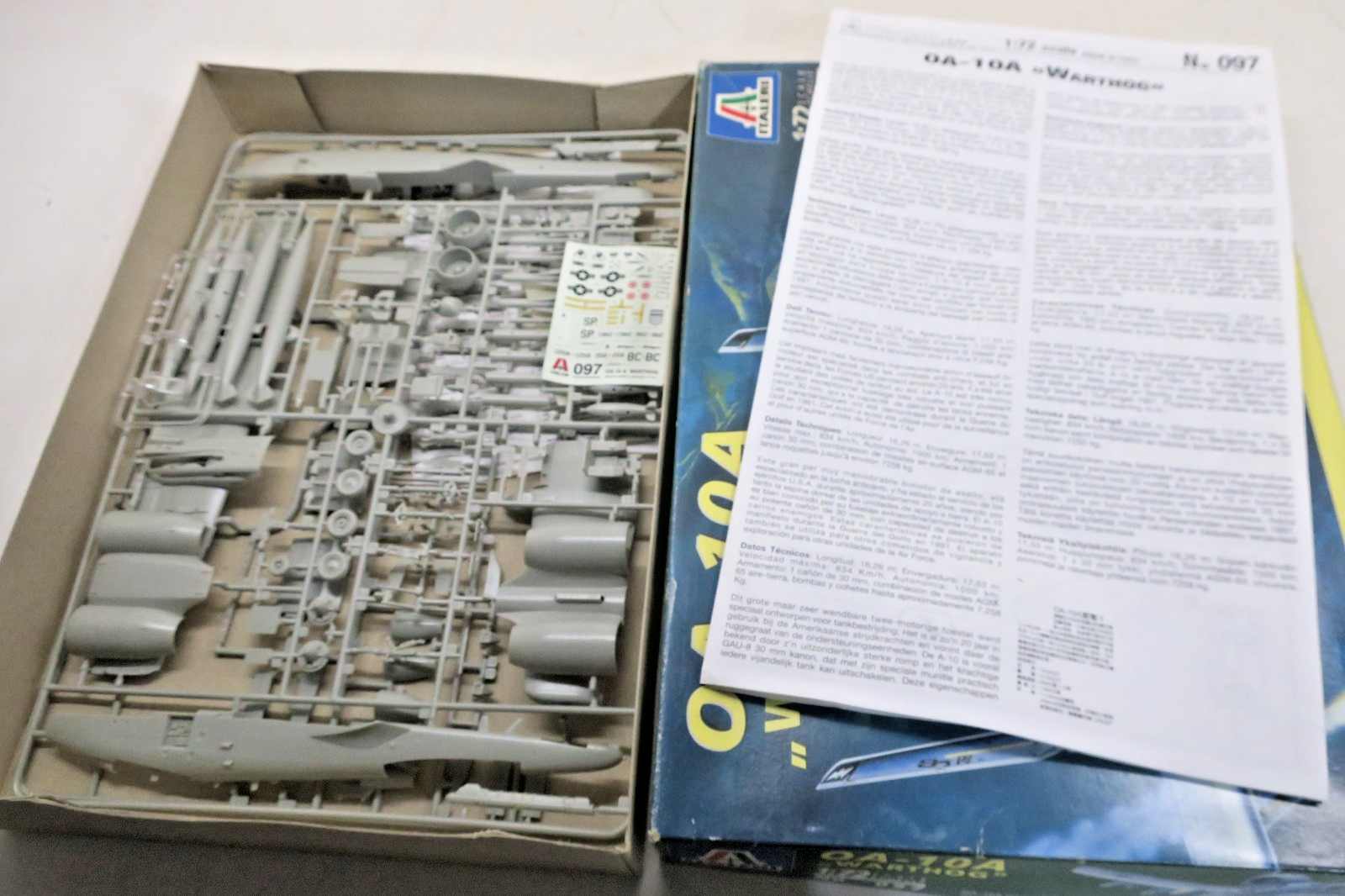 Italeri 1/72 OA-10A "Warthog" Model Kit #097