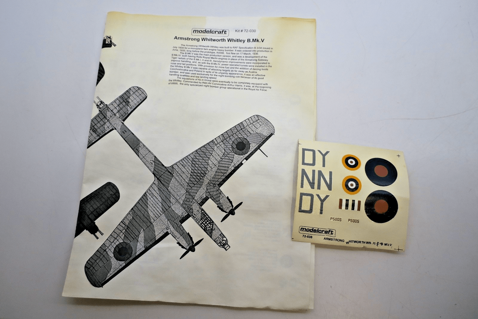 Modelcraft 1/72 Whitley Mk.V Model Kit 72 - 030 - WISE GUYS HOBBIES LLC