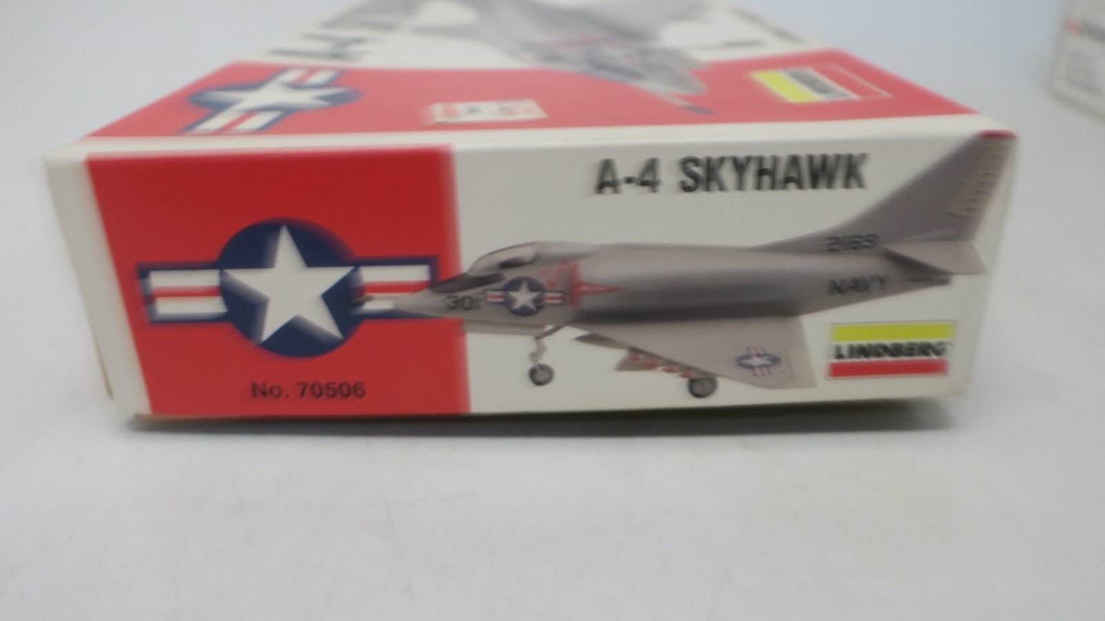 LINDBERG A-4 SKYHAWK NAVY 1/48 SCALE PLASTIC MODEL KIT 70510 VINTAGE - WISE GUYS HOBBIES LLC