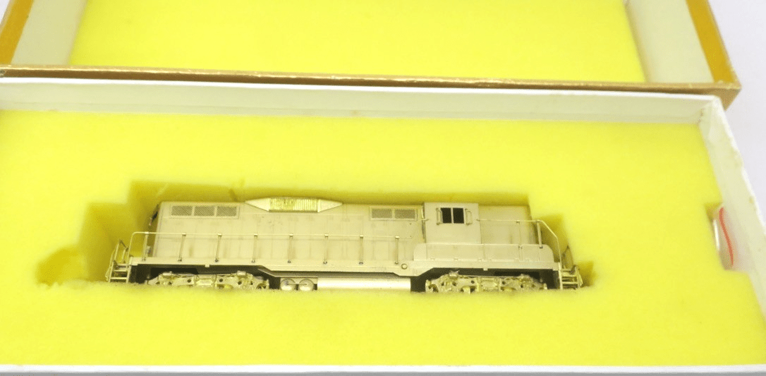 Oriental Limited HO Scale Brass EMD GP9 1750HP Intermediate w/D. Brake - WISE GUYS HOBBIES LLC