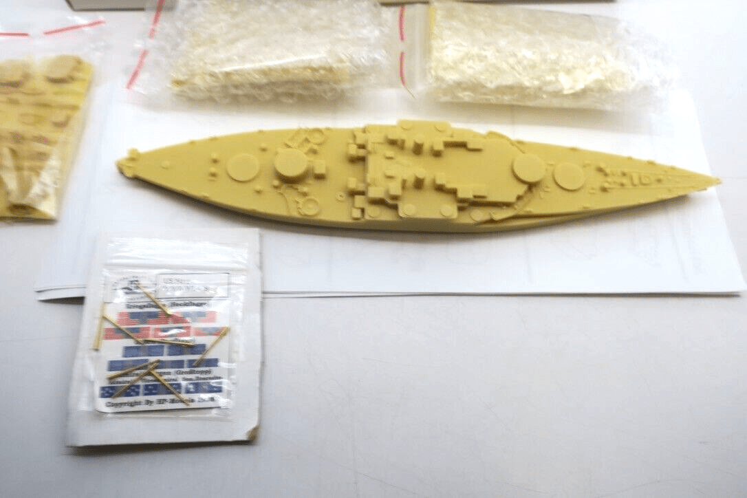 HP Models 1/700 US Navy Battleship BB-48 WWII Series Waterline Resin Model Kit - WISE GUYS HOBBIES LLC