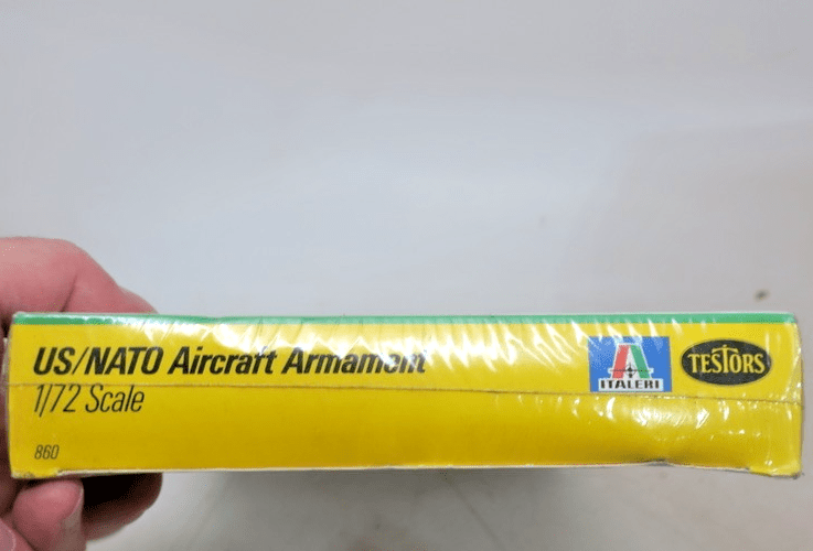 VINTAGE Testors Italeri US/NATO Aircraft Armament 860 1/72 Model - WISE GUYS HOBBIES LLC