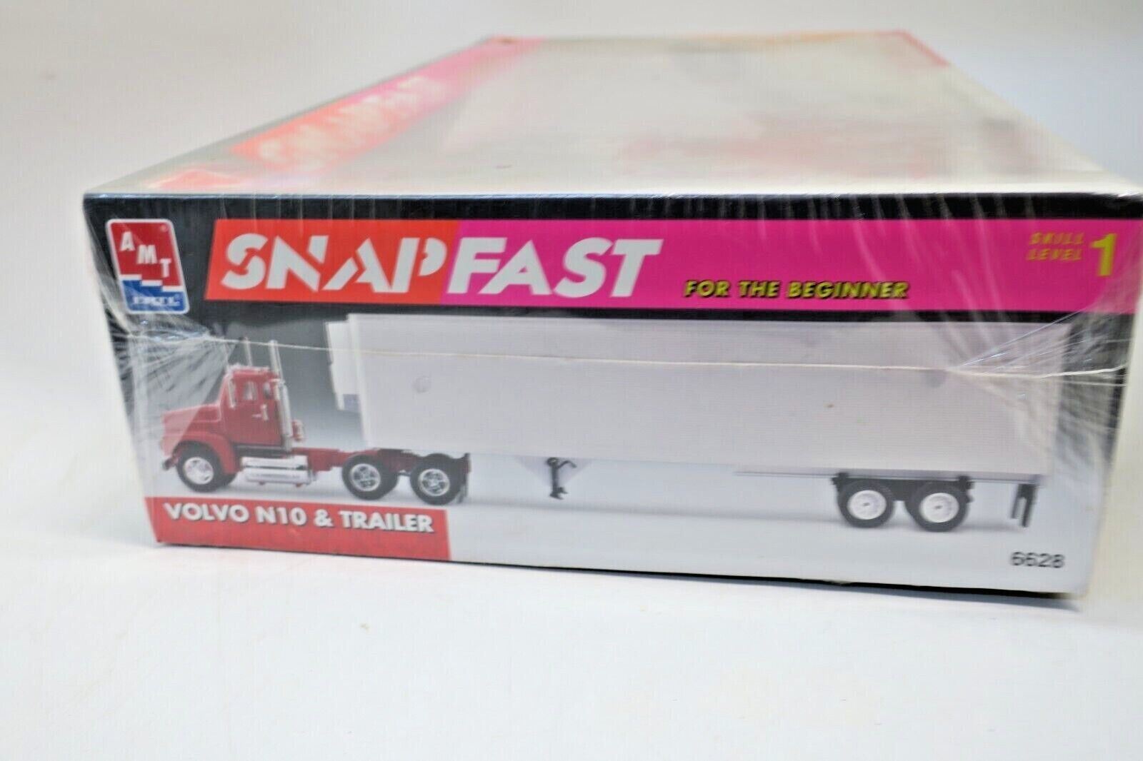 AMT / ERTL 6628 VOLVO N10 TRACTOR &AMP; TRAILER 1/32 SCALE - WISE GUYS HOBBIES LLC