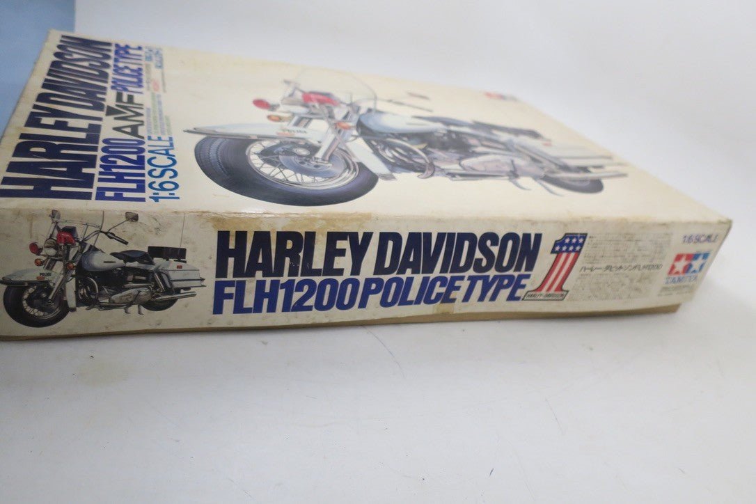 Tamiya 1/6 Scale Harley Davidson FLH1200 Police Type Plastic Model Kit - WISE GUYS HOBBIES LLC