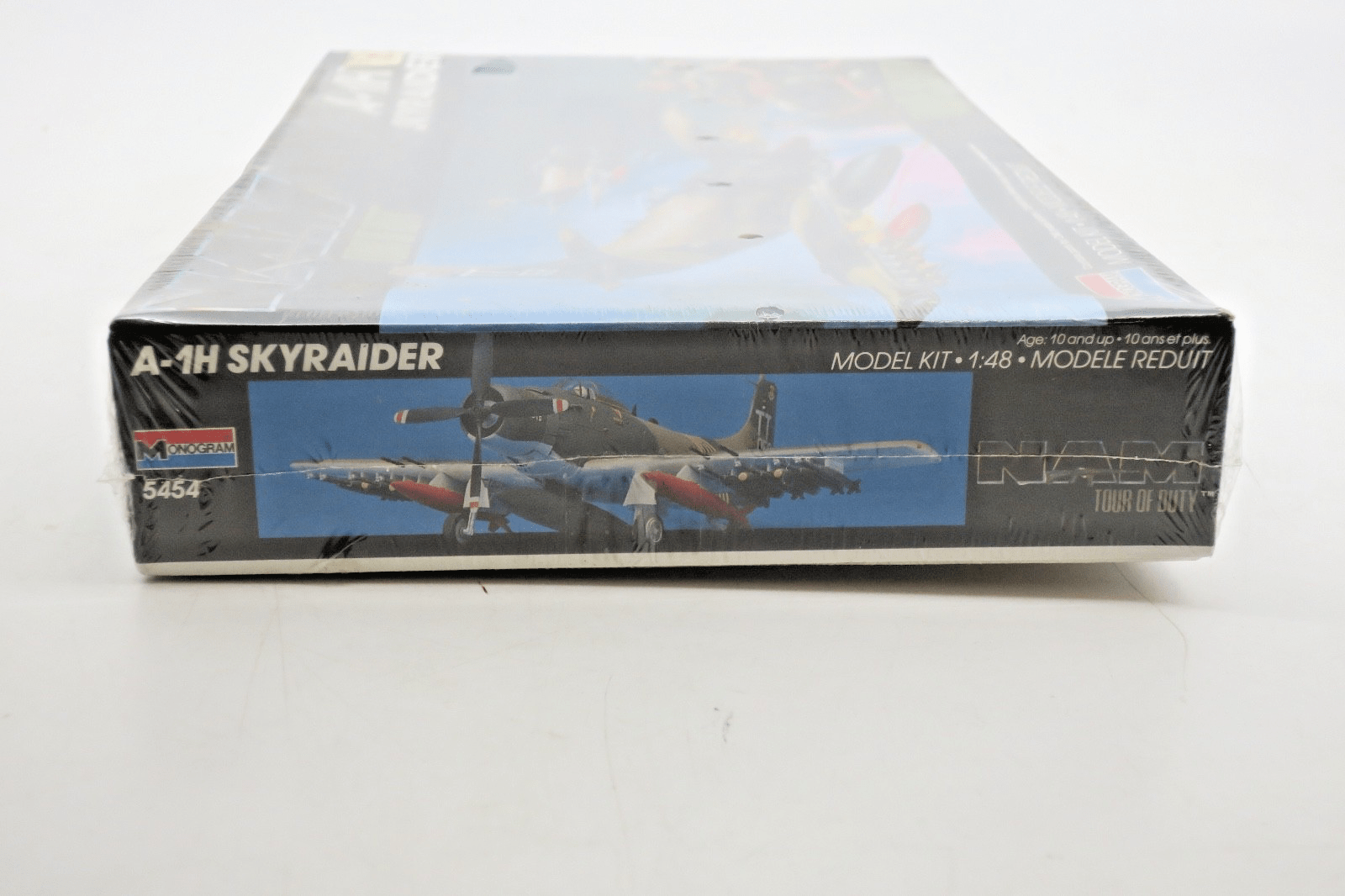 Monogram Vietnam Tour of Duty 1/48 A-1H Skyraider Model Kit - WISE GUYS HOBBIES LLC