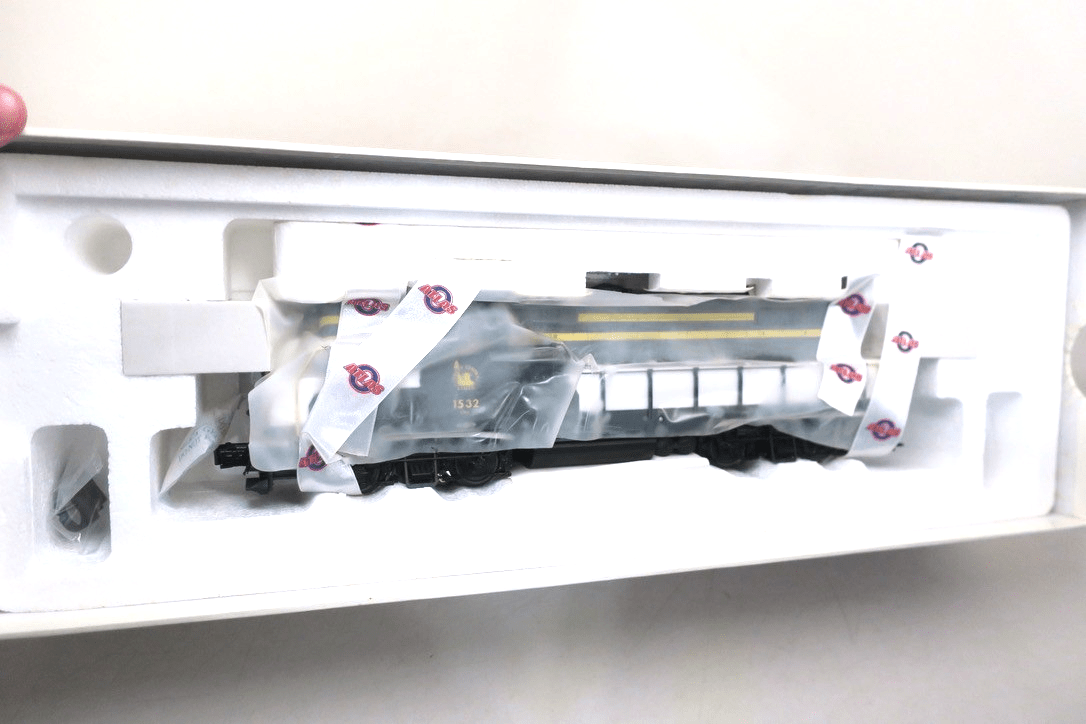 Atlas O scale 1462 Jersey Central GP - 9 Locomotive 1532 Dummy - WISE GUYS HOBBIES LLC
