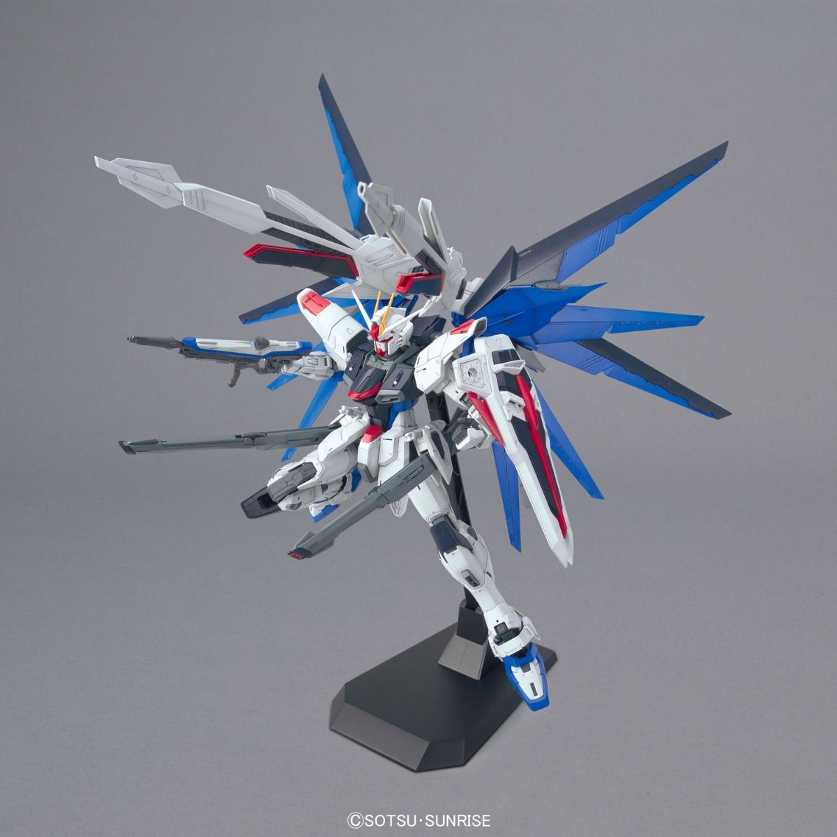 MG 1/100 Freedom Gundam Ver 2.0 Model Kit - WISE GUYS HOBBIES LLC