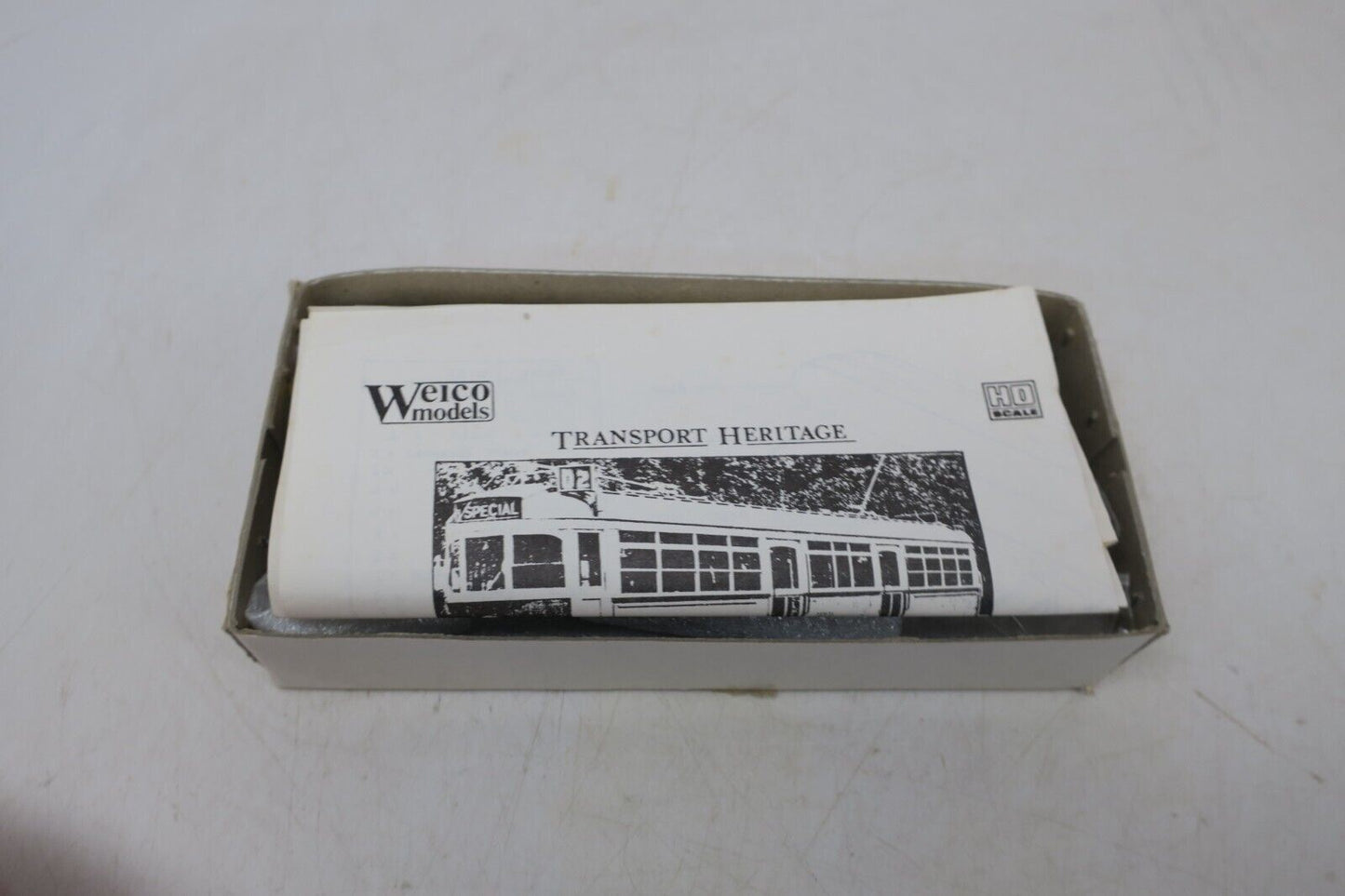 Weico HO Australian Melbourne W2 Class Tram Trolley Streetcar White Metal Kit