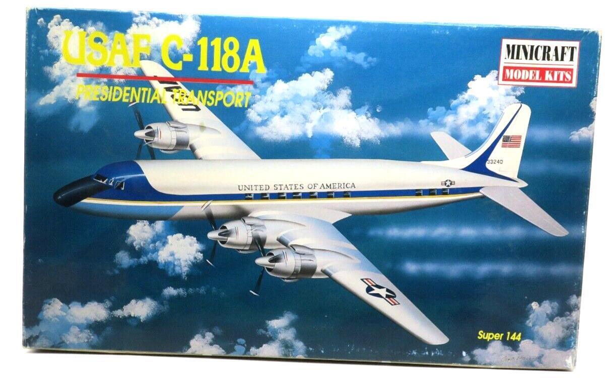 Minicraft 1/144 USAF C-118A Presidential Transport Super 144 Model Kit