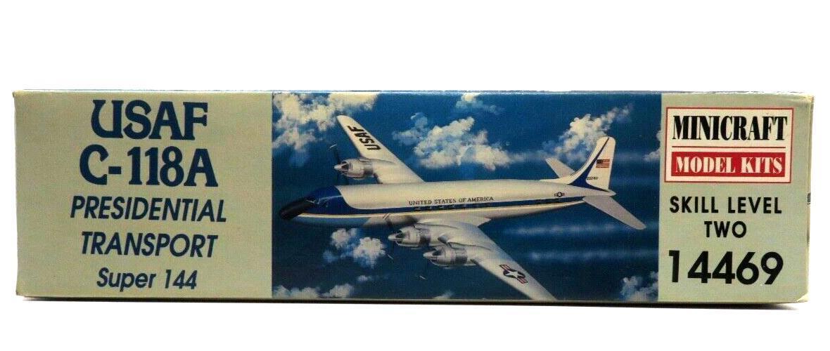 Minicraft 1/144 USAF C-118A Presidential Transport Super 144 Model Kit