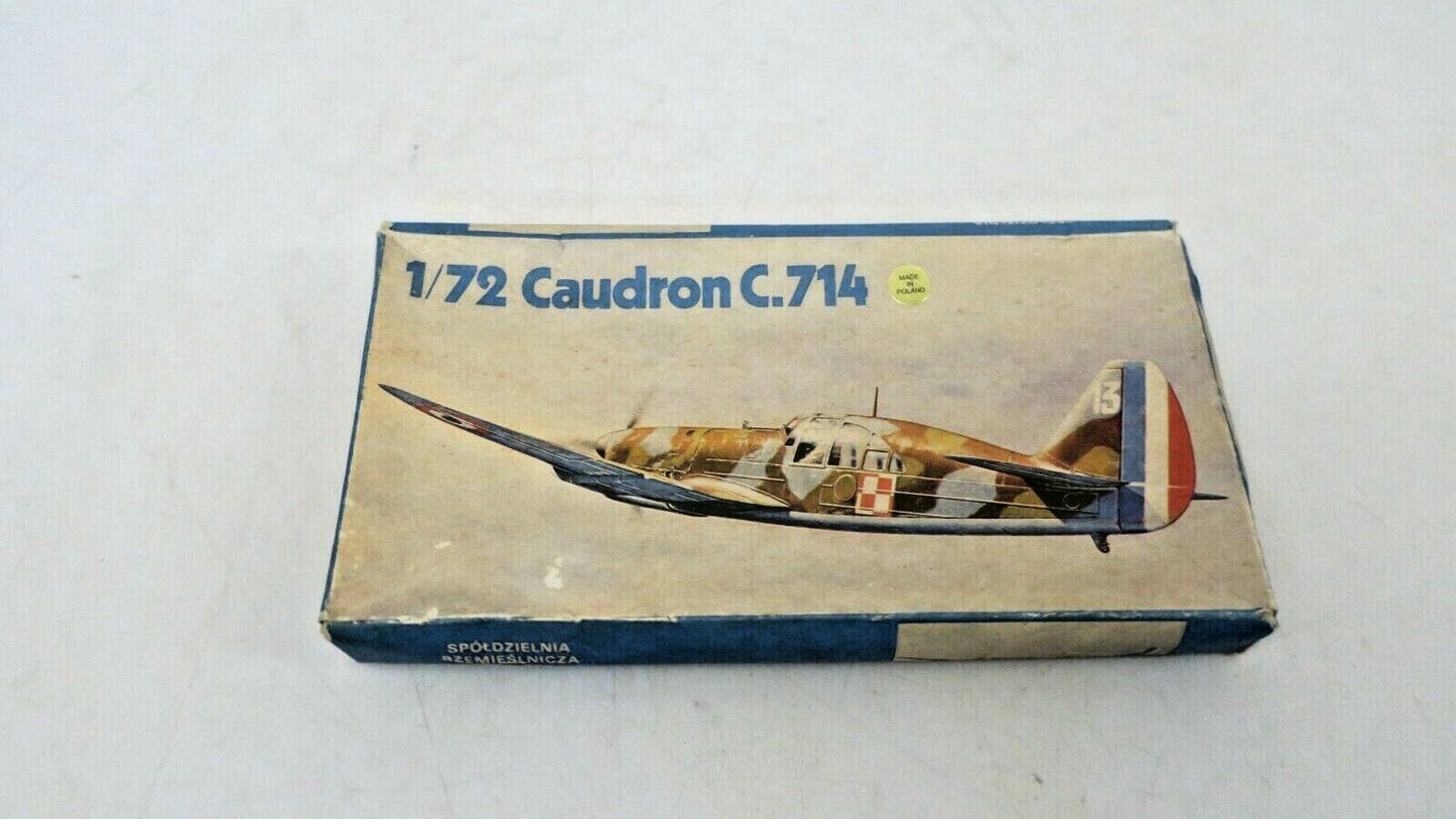 1:72 AIRPLANE MODEL KITS-FOLLAND GNAT T.1, CAUDRON C.714