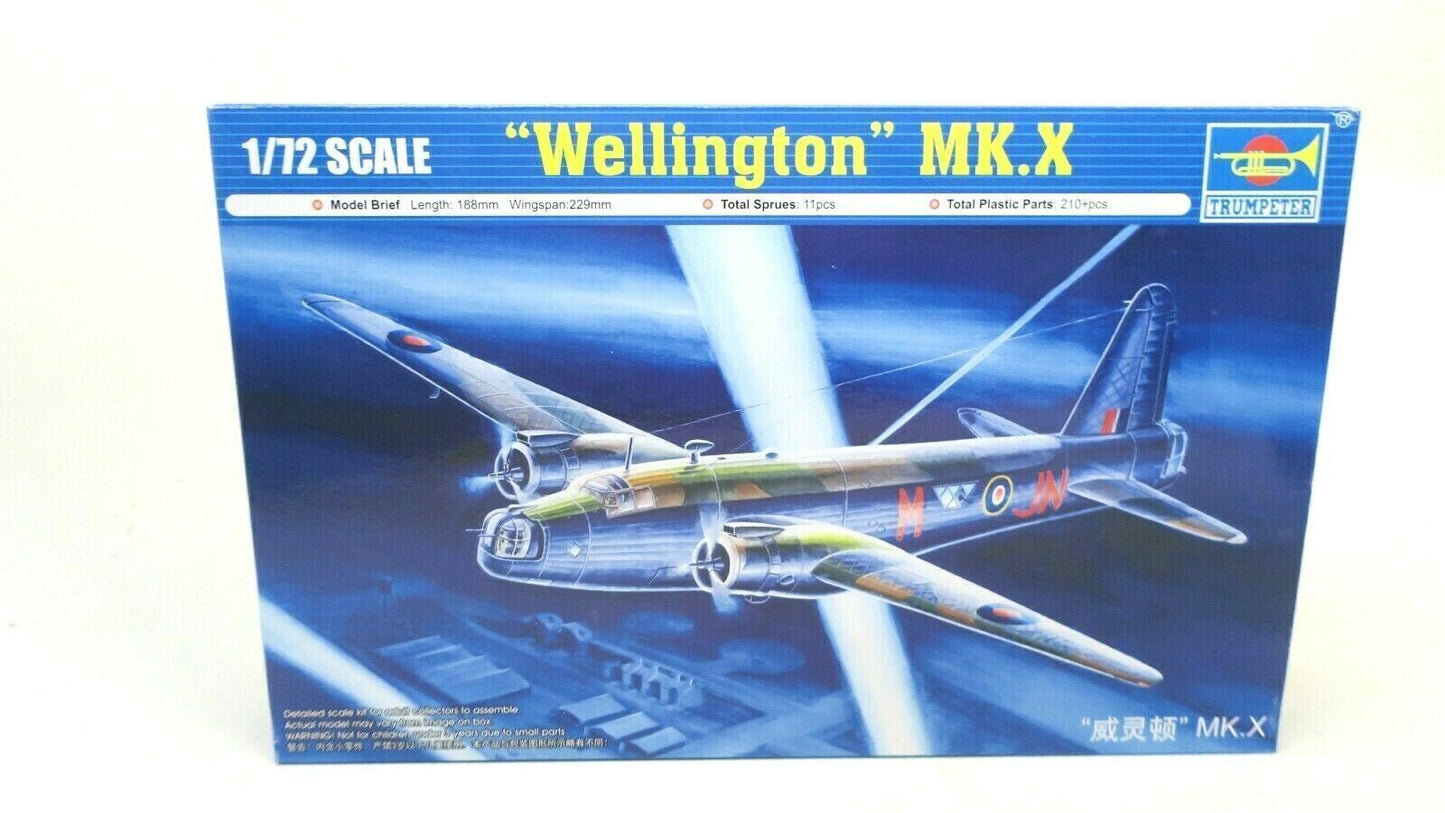 Trumpeter 1/72 Wellington Mk.X Model Kit #01628 #1628